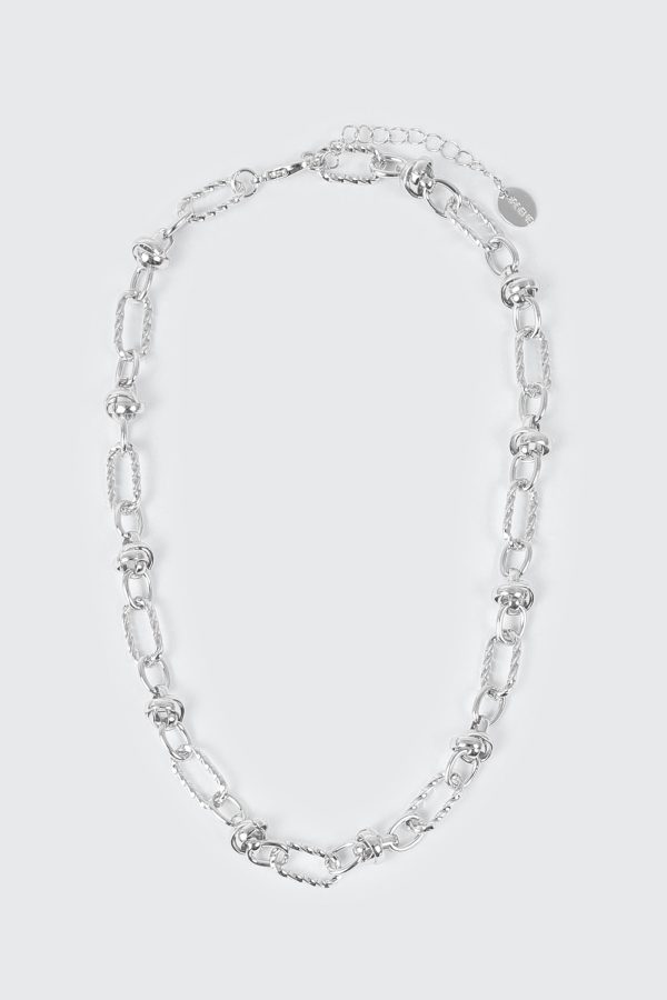 Interlinked Chain Necklace