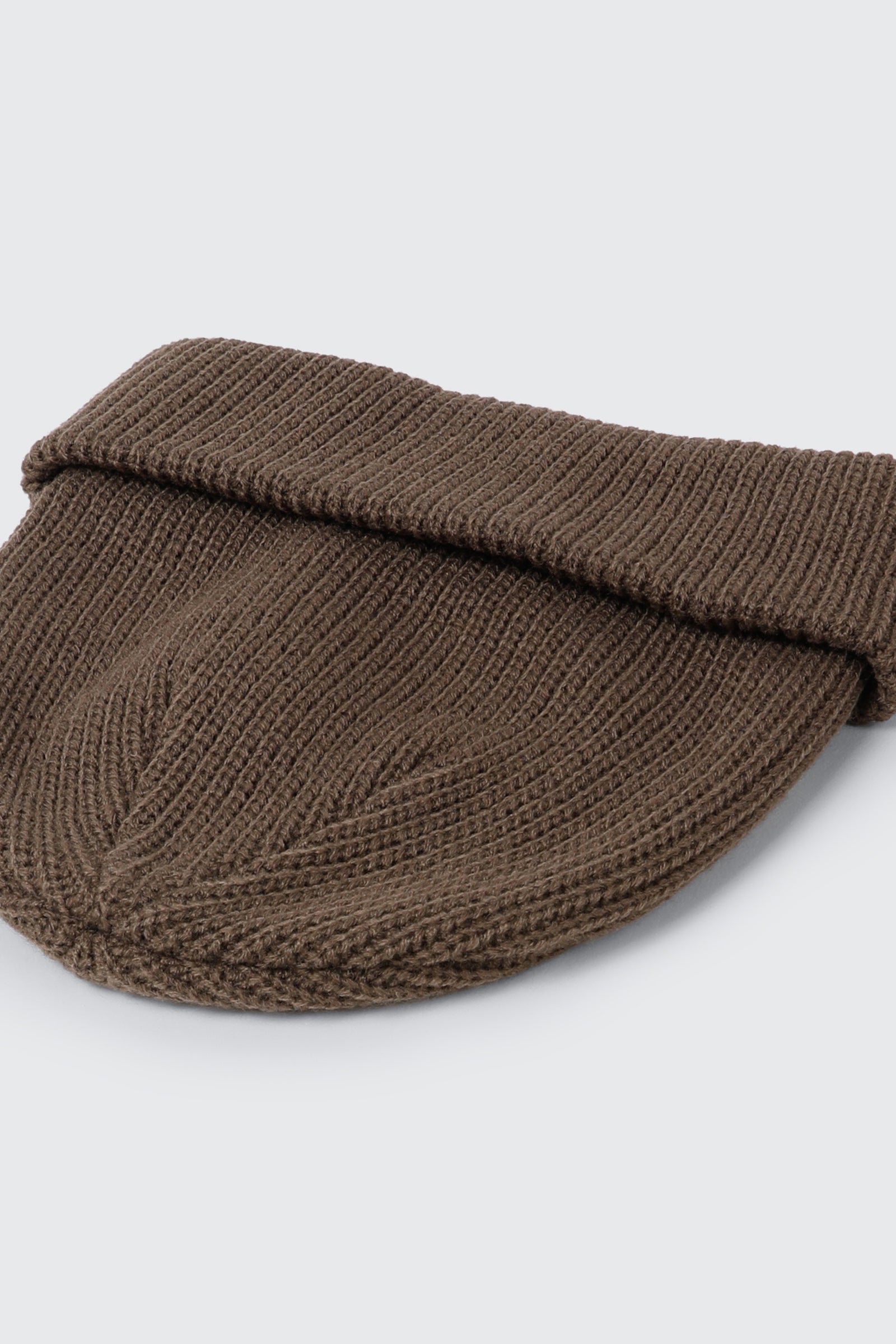 Ribbed Short Roll Beanie