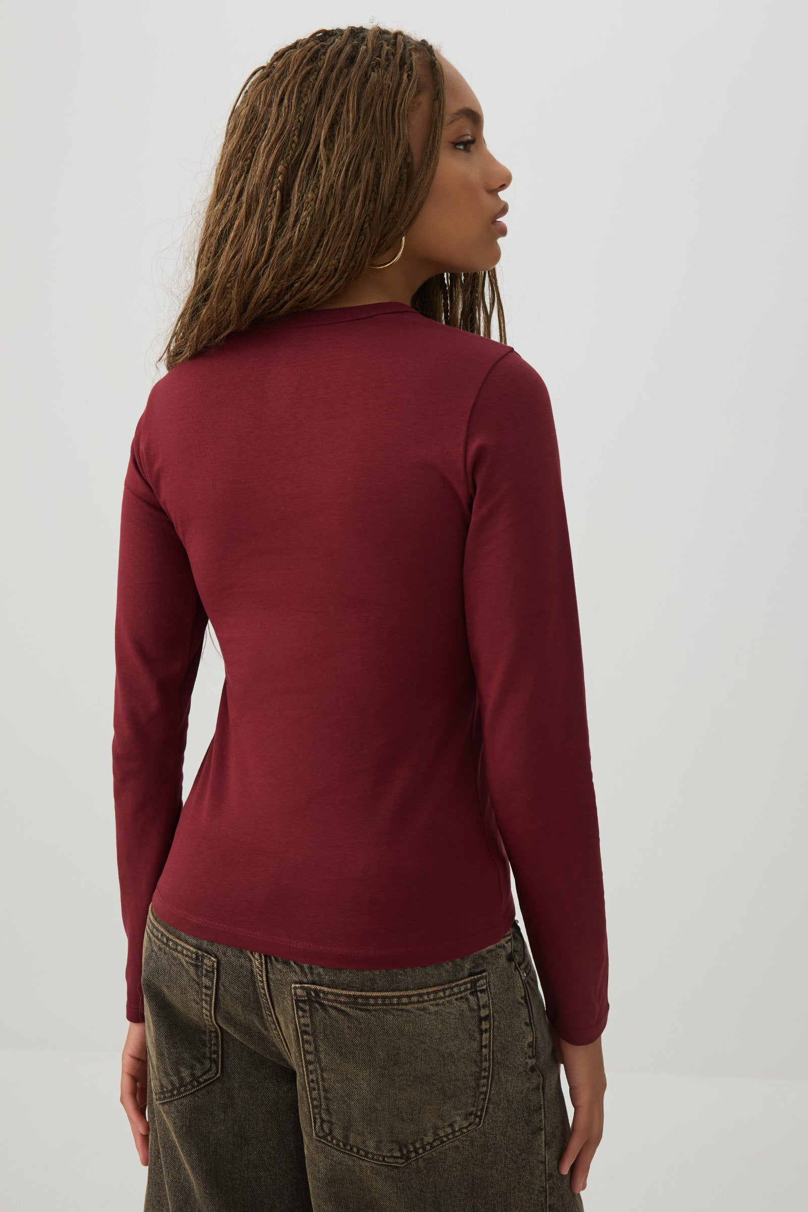 BASICORE™ Fitted Long Sleeve T-Shirt