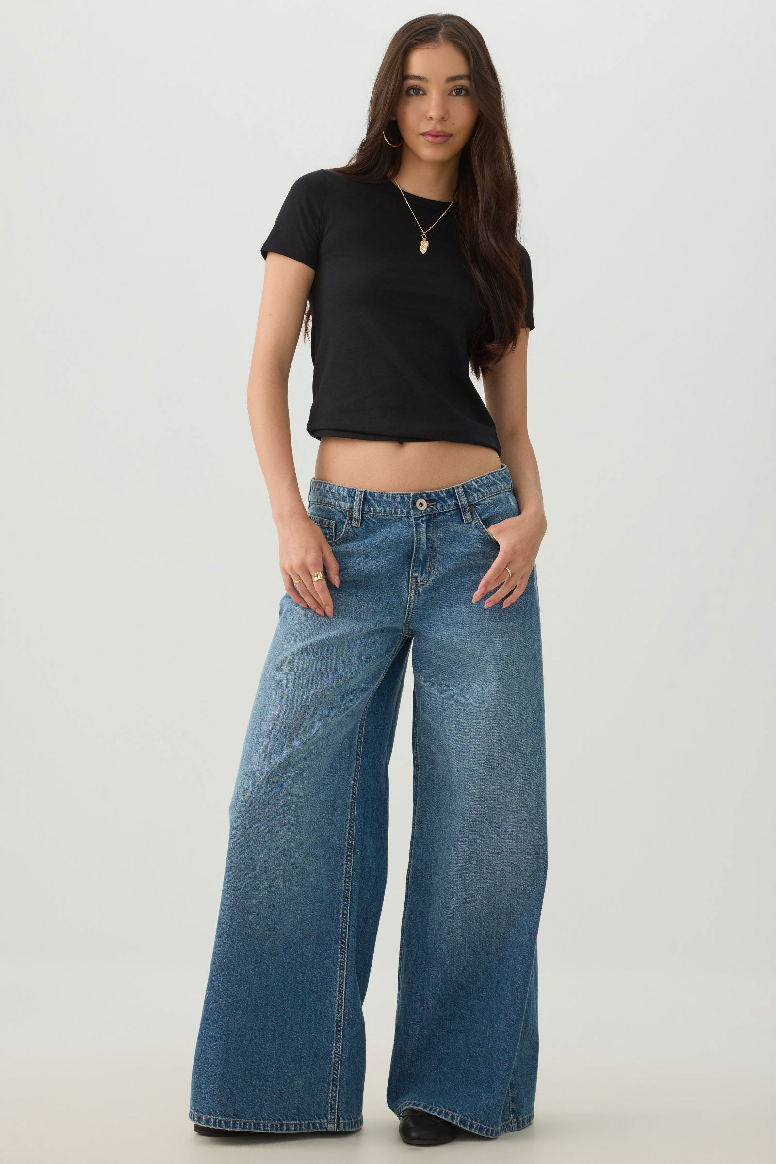 BASICORE™ Fitted T-Shirt