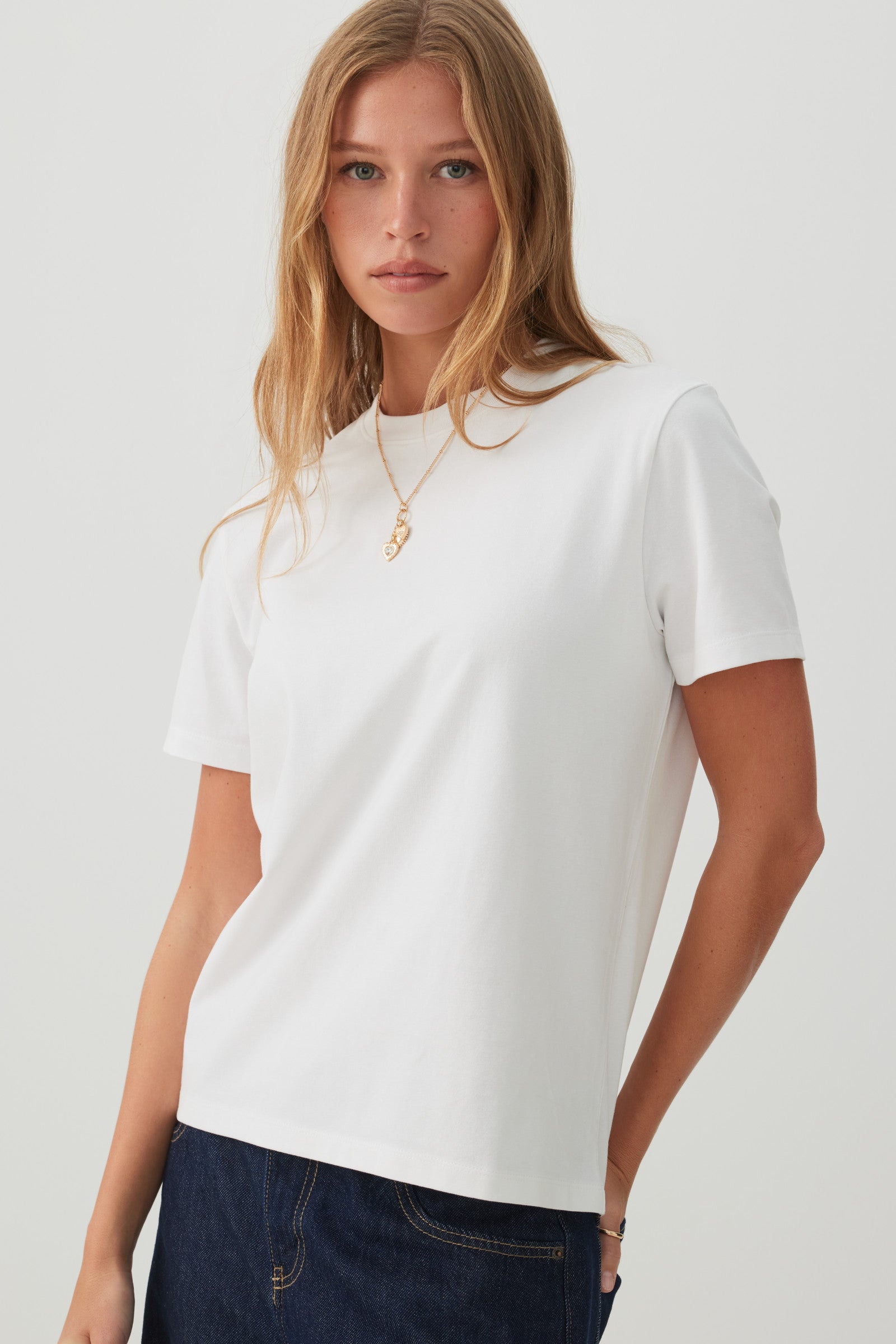 BASICORE™ Relaxed T-Shirt