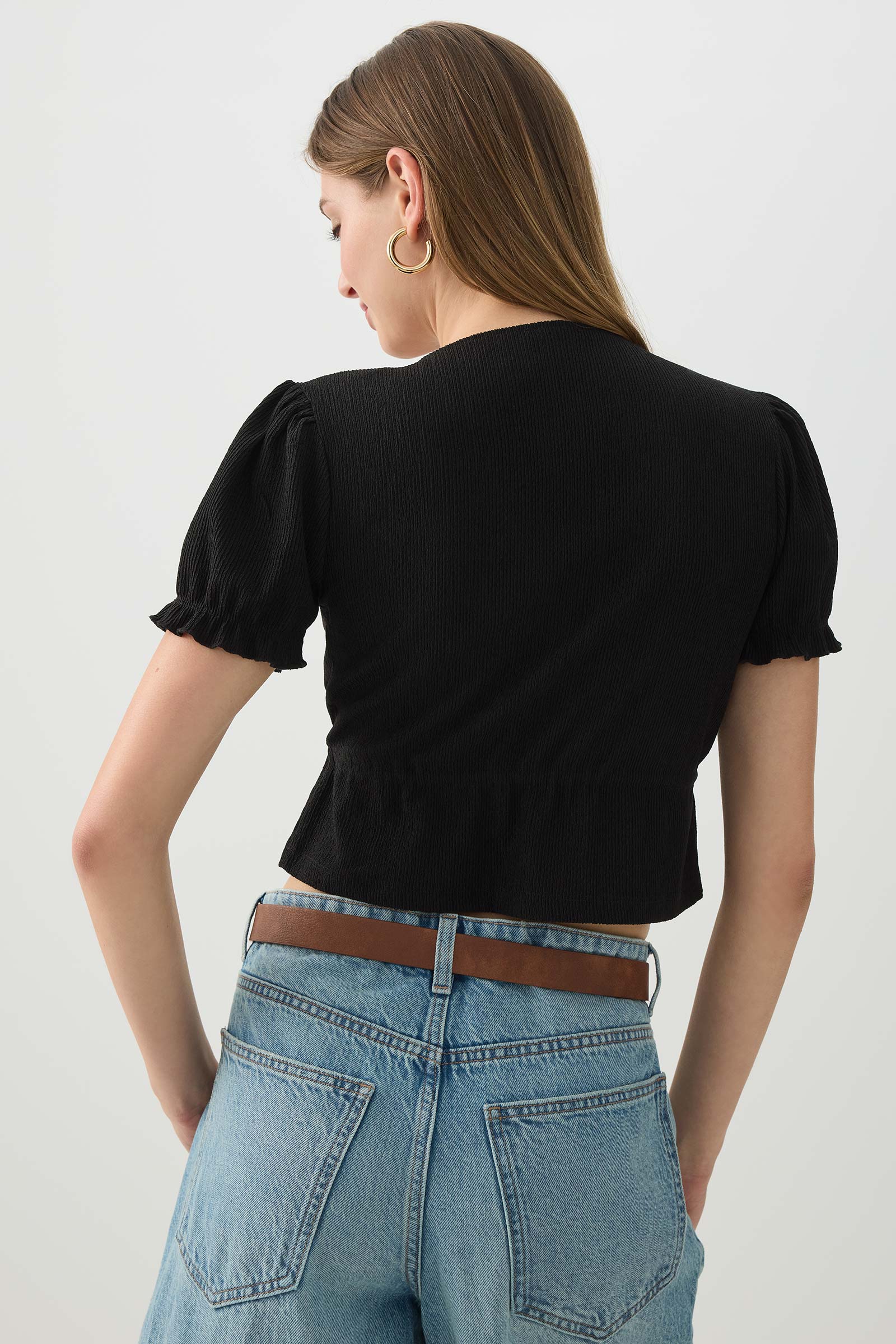 Tie Front Cropped Cardi