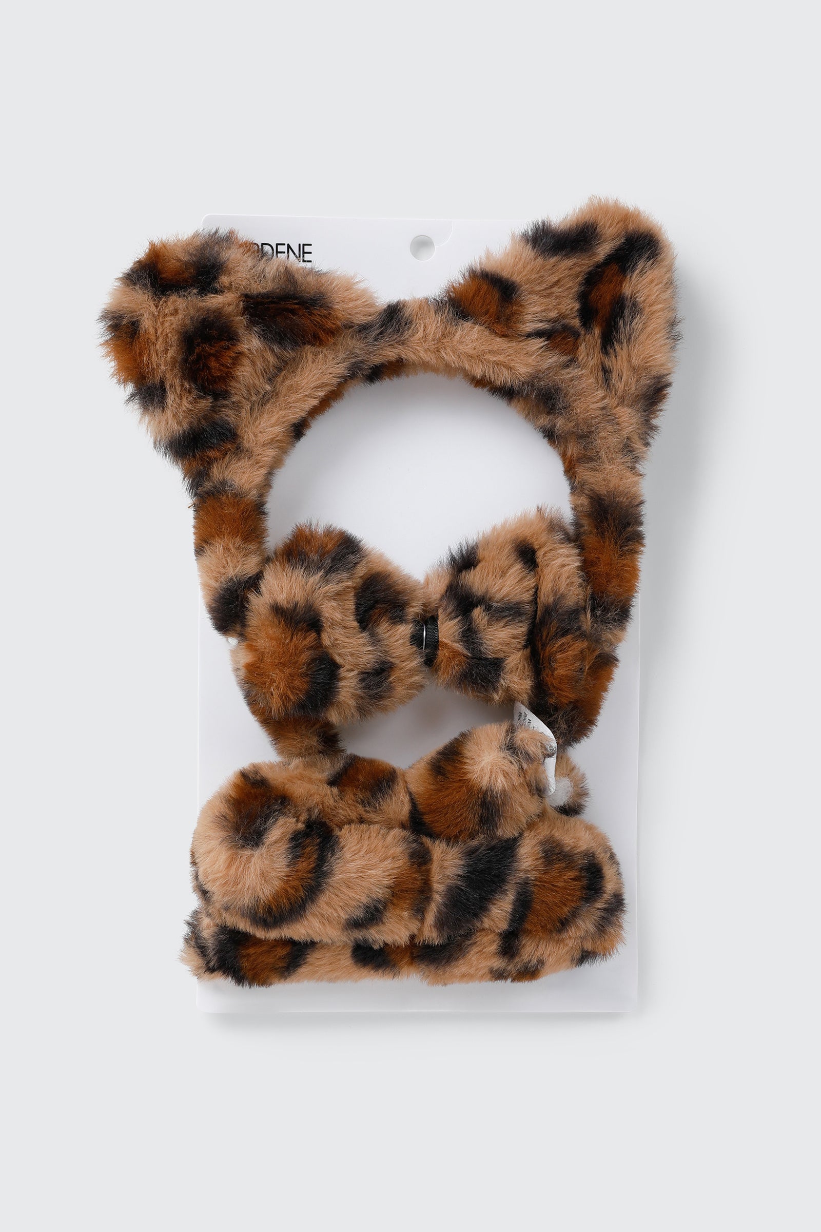 3-Piece Leopard Accessory Set