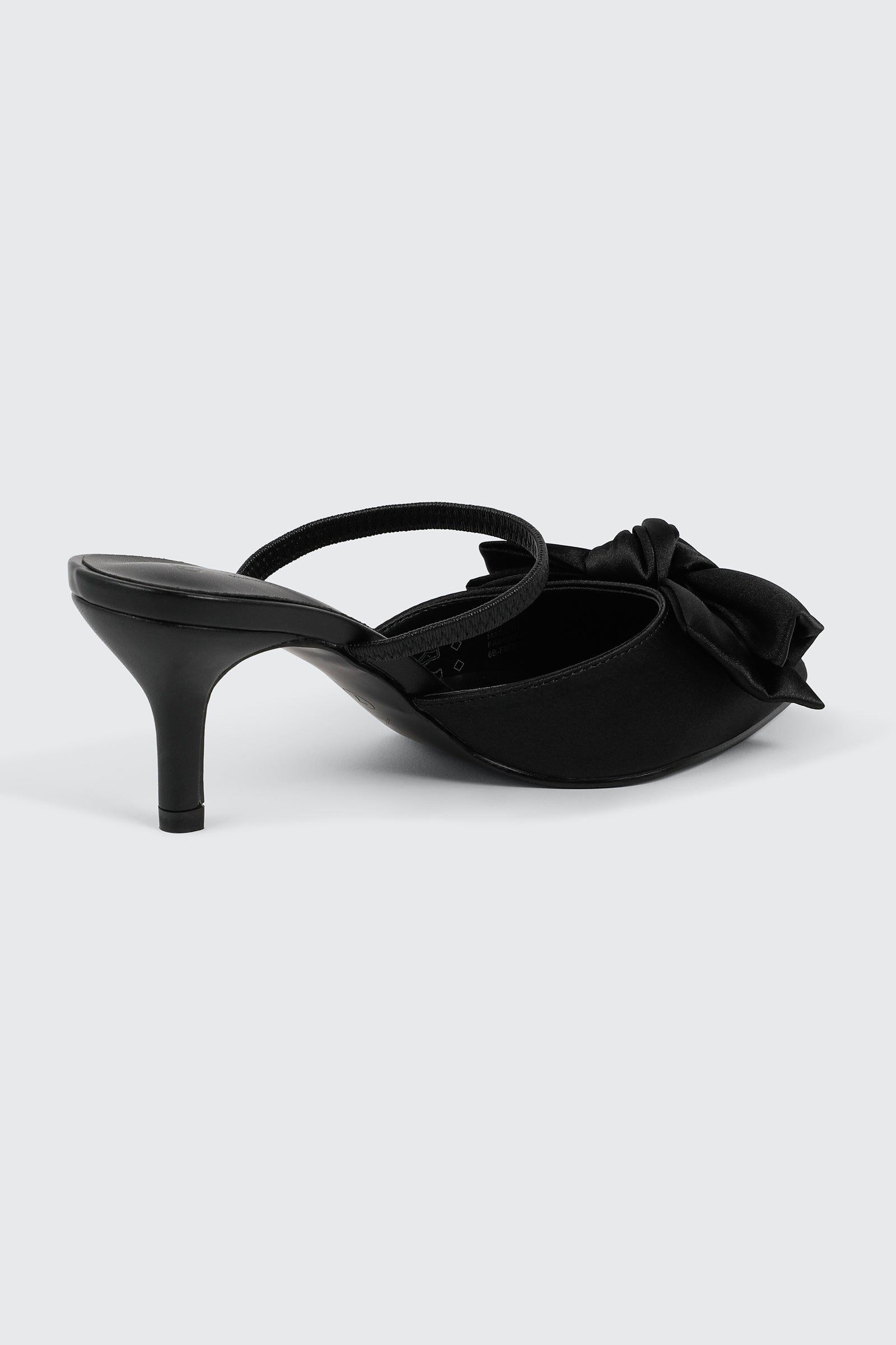 Pointed Heels with Bow
