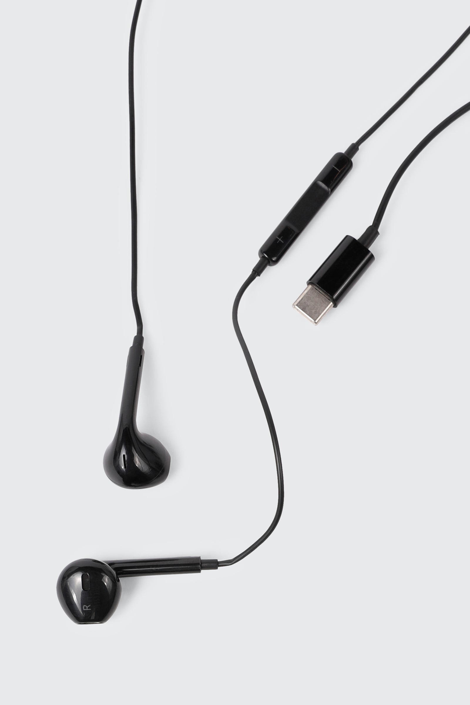 USB-C Wired Earbuds